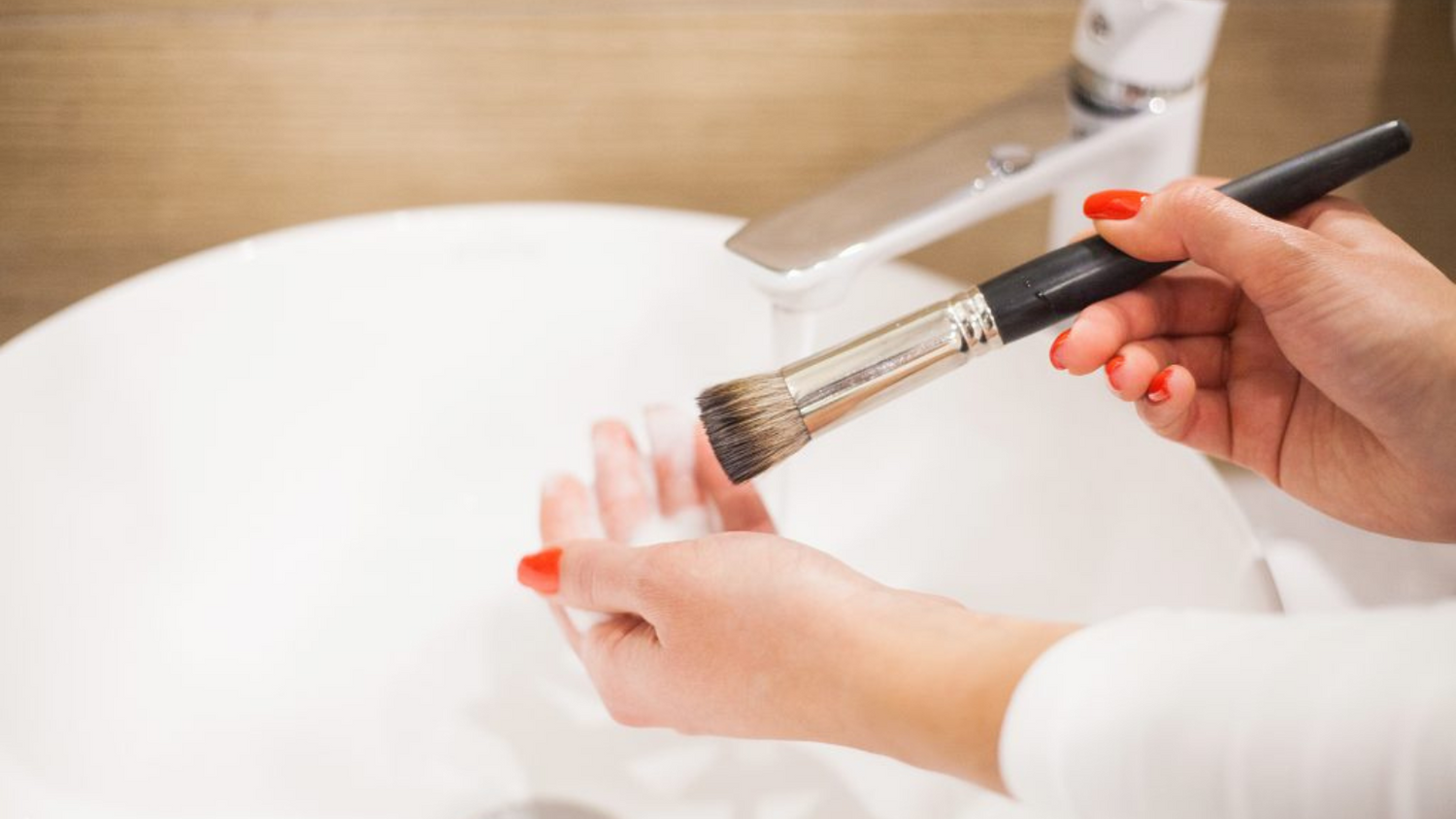 How To Wash Makeup Brushes